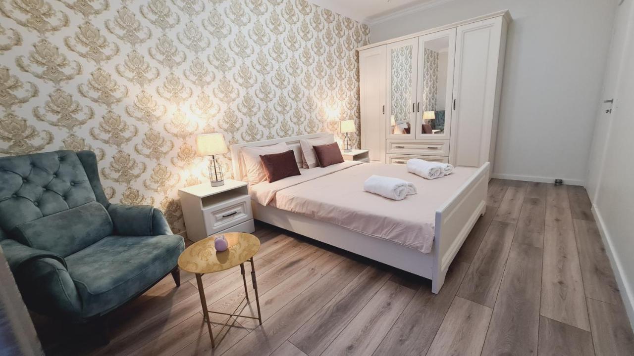 5* Luxury Near Avram Iancu Sq New. Private Parking Apartment Cluj-Napoca Ngoại thất bức ảnh