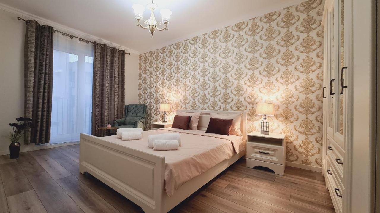 5* Luxury Near Avram Iancu Sq New. Private Parking Apartment Cluj-Napoca Ngoại thất bức ảnh