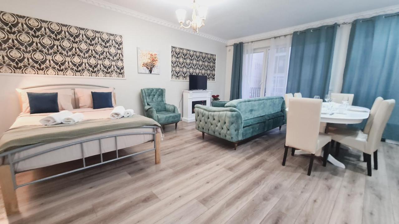 5* Luxury Near Avram Iancu Sq New. Private Parking Apartment Cluj-Napoca Ngoại thất bức ảnh